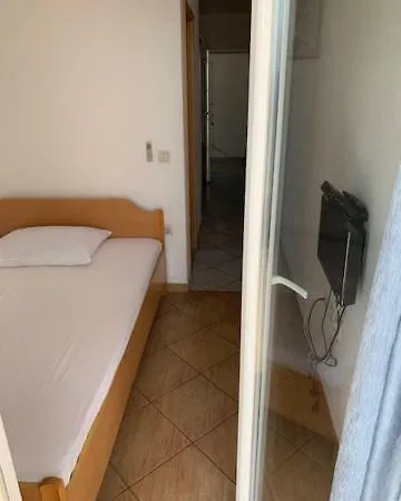 Apartment Ivana 2 Makarska