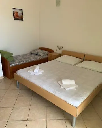 Ivana 2 Apartment Makarska